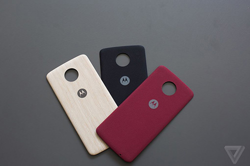 Bộ đôi smartphone Moto Z siêu mỏng, siêu bền, không jack tai nghe chính thức ra mắt - 2