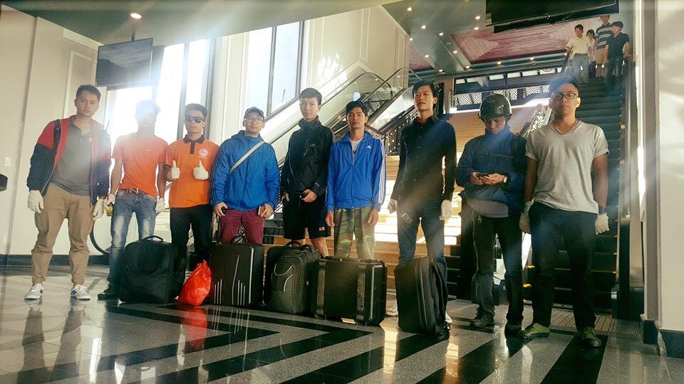 Nghẹn ngào phút thấy phượt thủ người Anh qua lời kể nhóm tìm kiếm - 7