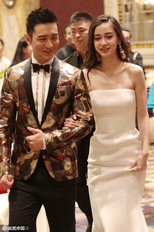 Showbiz 24/7: Tỷ phú sòng bài mua nhà 5 triệu bù đắp cho vợ cũ - 5