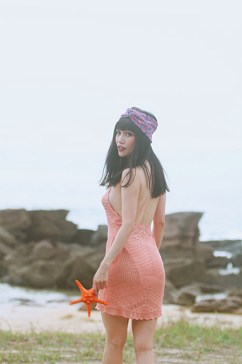 Sĩ Thanh khoe thân hình quot;ngọt lịmquot; trên biển - 3