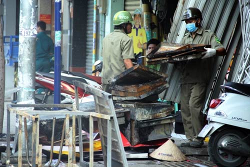 Vụ cháy 4 người chết: Tiếng la hét tắt dần trong lửa đỏ - 8