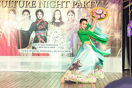 Người đẹp Việt đoạt giải HH Ảnh Mrs Asia International 2016 - 4