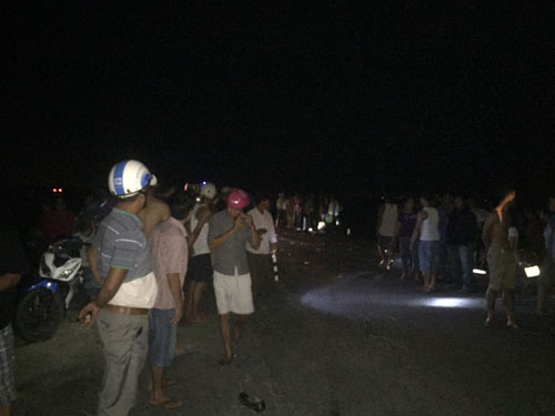 Huế: 2 xe máy tông trực diện, 2 người tử vong tại chỗ - 1