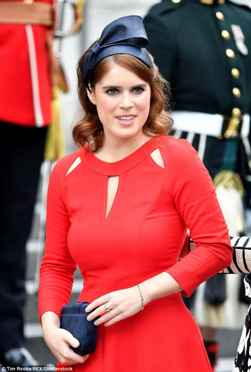 Công nương Kate bình thản sau khi bị quot;bà cô bên chồng liếc xéoquot; - 2