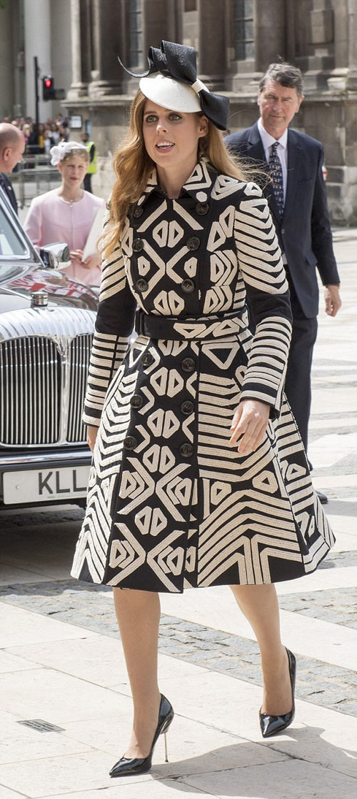 Công nương Kate bình thản sau khi bị quot;bà cô bên chồng liếc xéoquot; - 3