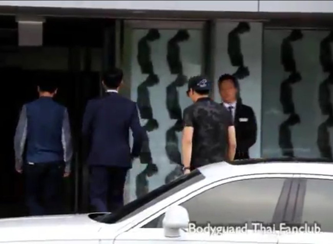 Park Yoo Chun tươi rói sau khi bị tố xâm hại tình dục - 1