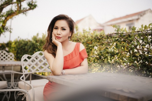 Minh Tuyết bất ngờ bỏ hàng loạt show ở Mỹ, về nước quot;đối đầuquot; Cẩm Ly - 5