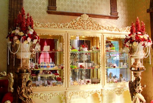 Những biệt thự khủng dát vàng gây xôn xao từ Bắc vào Nam - 8