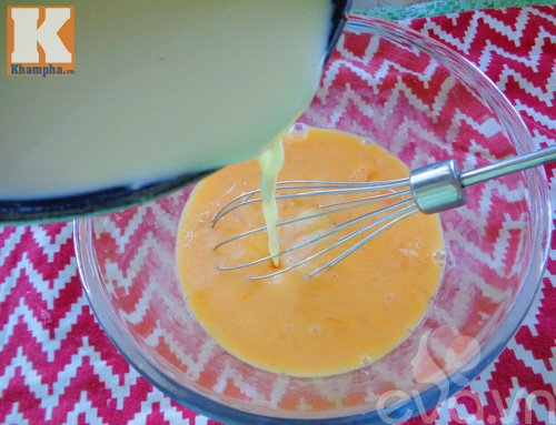 Mê mẩn với bánh flan bông lan socola ngon mát - 4