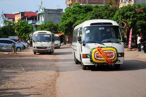 Di hài đại tá Khải đã về với đất mẹ Bắc Giang - 1