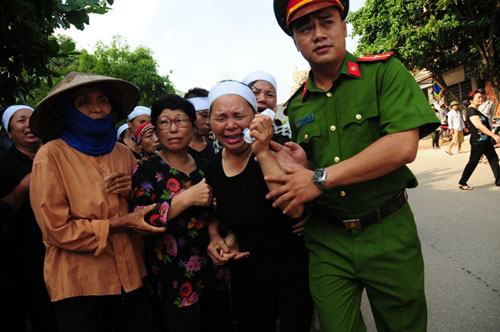 Di hài đại tá Khải đã về với đất mẹ Bắc Giang - 7
