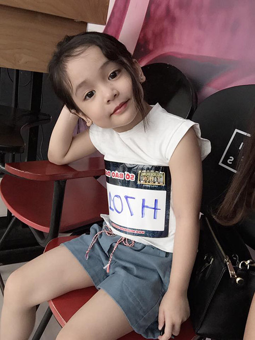 Tiết lộ bất ngờ về bé gái cover “Ngốc” của Hương Tràm gây xôn xao - 5