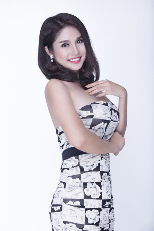 Vợ cũ Phan Thanh Bình gợi cảm sau một năm ly hôn - 10