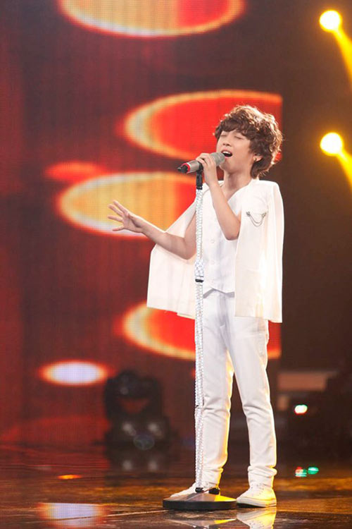 Hồ Văn Cường áp đảo bình chọn tại Vietnam Idol Kids dù hát nấc - 7