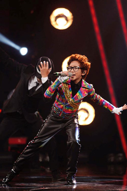 Hồ Văn Cường áp đảo bình chọn tại Vietnam Idol Kids dù hát nấc - 4
