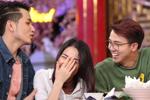 Hòa Minzy “điên tiết” vì bị Trường Giang bắt nhịn đói quá lâu - 13