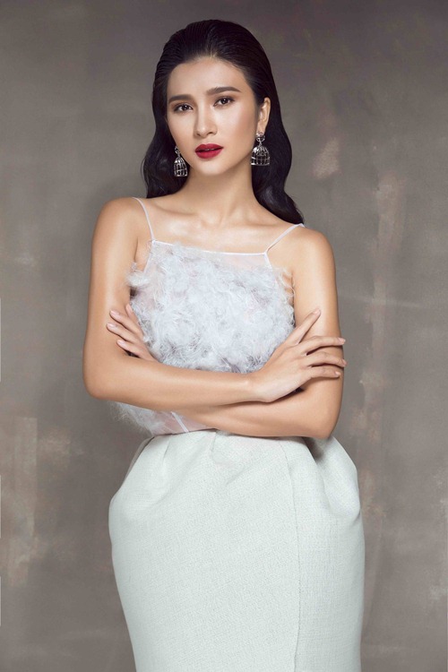 Kim Tuyến đẹp viên mãn, chưa có ý định tái hôn - 1