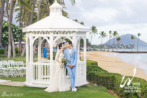 Ngắm hình ảnh đám cưới đẹp như mơ của tài tử quot;Vì sao đưa anh tớiquot; - 3