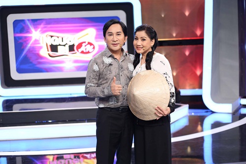 Người Bí Ẩn: Trấn Thành, Kim Tử Long thán phục người đàn bà dùng răng nhấc thang 60kg - 2