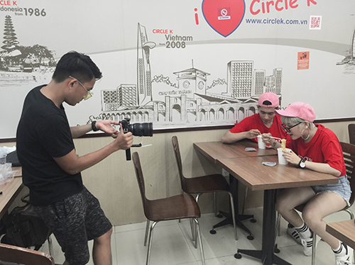 Yến Lê The Voice lần đầu quot;khoequot; bạn trai với truyền thông - 10