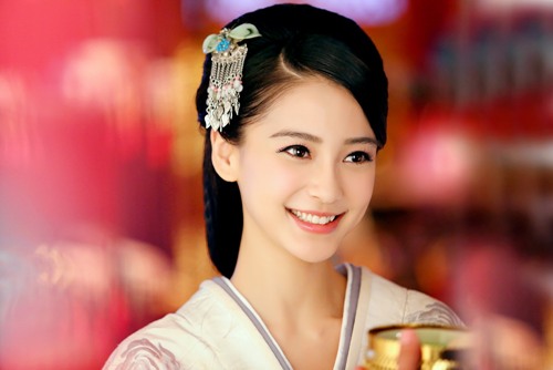 Angela Baby vướng vào bi kịch tình yêu với Lục Nghị - 10