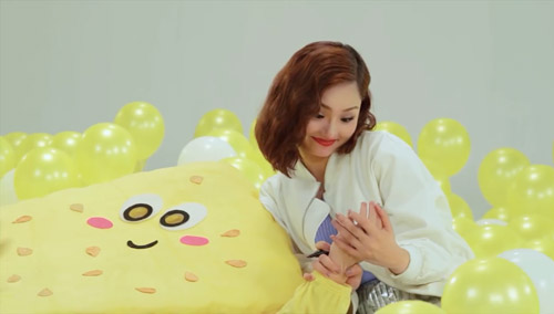 Miu Lê xinh chuẩn gu trong MV mới - 3