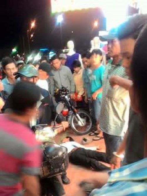 Thanh niên bịt kín mặt xông vào hiệu vàng cướp bị đánh bất tỉnh - 1