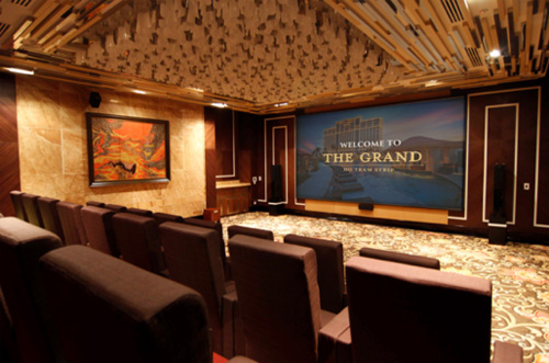 Chơi gì mùa hè: 8 món giải trí tại The Grand Hồ Tràm Strip - 2