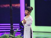 Làm mẹ - "Chết cười" với màn diễn của "bà cụ non" 4 tuổi khi hóa thân thành nữ MC nổi tiếng