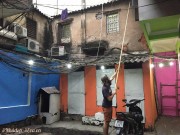 Nhà đẹp - Phố cổ "thay áo mới" khi chàng Tây tự mua sơn, thức cả đêm trang trí tường