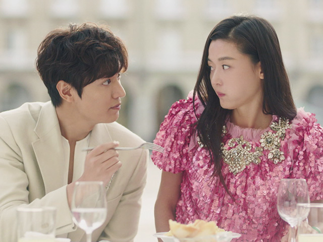 Hết Huyền thoại biển xanh, Jeon Ji Hyun vẫn khen: "Lee Min Ho ân cần, chất phác"