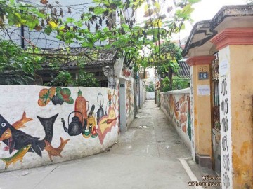 Điều ít biết về những bức họa tuyệt đẹp tại con ngõ nhỏ có tên độc - lạ ở Hà Nội