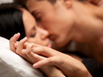 Dấu hiệu bị lạc nội mạc tử cung, khiến mẹ   yêu   mãi vẫn không đậu thai