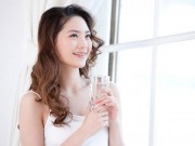 Sức khỏe - Điều bất ngờ gì sẽ xảy ra nếu bạn uống một cốc nước ngay sau khi thức giấc?
