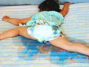 Làm mẹ - Con gái tè dầm và ứng xử của ông bố khiến ai cũng phải bất ngờ