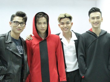 Isaac không chạy show, đến chúc mừng S.T đoạt giải vàng The Remix