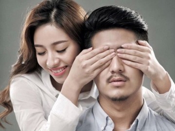 Đàn ông không thể cưỡng lại được những hành động này ở phụ nữ