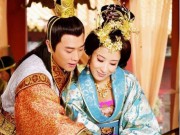 Eva tám - Mối tình kì lạ của vị hoàng đế si mê bảo mẫu hơn mình 19 tuổi