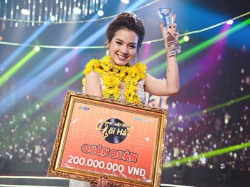 Phương Trinh Jolie bật khóc khi được xướng tên quán quân Hãy nghe tôi hát 2017