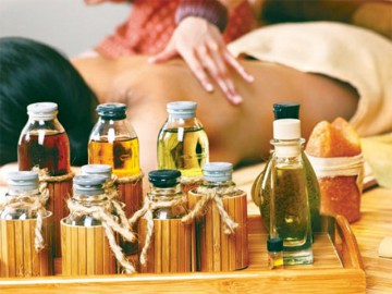 Dùng tinh dầu thiên nhiên dưỡng da - hậu quả to lớn nếu bạn không sử dụng đúng cách