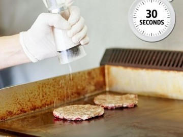 12 sự thật giấu kín trong các món đồ ăn nhanh lâu nay vẫn đánh lừa người ăn