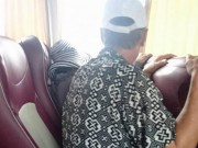 Tin tức - 2 phụ nữ cùng trên chuyến xe nhận hành động trái ngược không ngờ của 2 người đàn ông