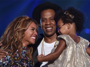 Sau bao ngày chờ đợi, cuối cùng diva Beyonce cũng đẻ sinh đôi