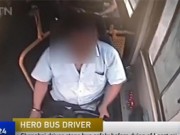 Clip Eva - [Video] Tài xế xe buýt bất ngờ lên cơn đau tim qua đời khi đang lái xe