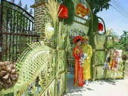Nhà đẹp - Cổng cưới lá dừa "mộc nhưng chất", hoành tráng không kém cổng hoa giả của đám cưới Việt