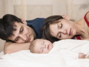 Bà bầu - Những việc anh chồng nào cũng cần làm khi chăm vợ sau sinh