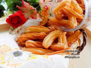 Bánh xoắn chiên giòn, trông cực ngon mà làm cực dễ
