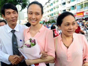 Tin nóng: Hoa hậu Phương Nga được tại ngoại sau 2 năm 3 tháng bị tạm giam