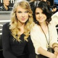 Làng sao - Taylor Swift xúi Selena cặp kè “bản sao Justin”