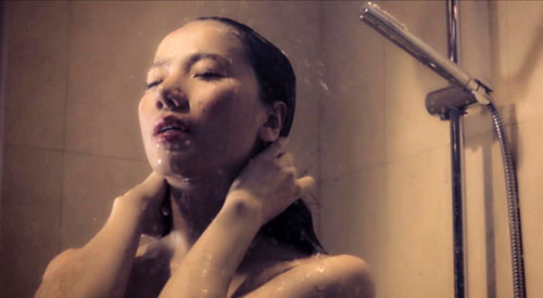 Những cách gây sốc của Sao Việt qua MV ca nhạc - 6